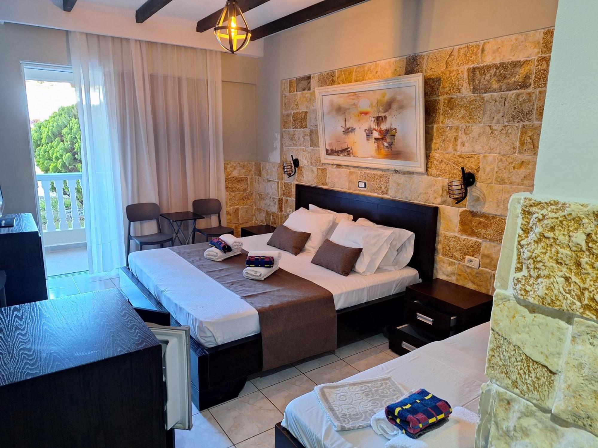 Hotel Castle Himare